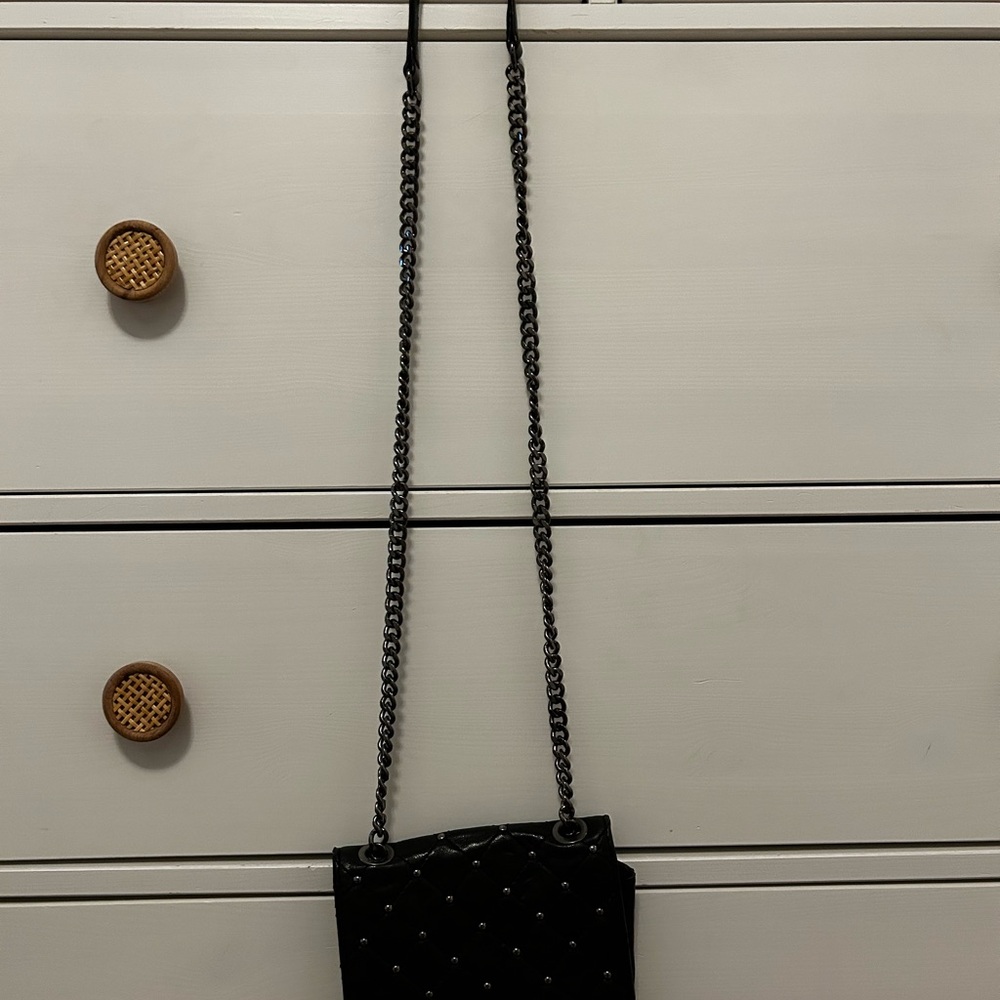 Black Quilted Chain Shoulder Bag